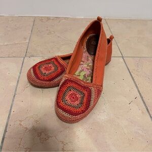 The Sak Women's Orange Crochet Flats women’s size 7.5 textile espadrille